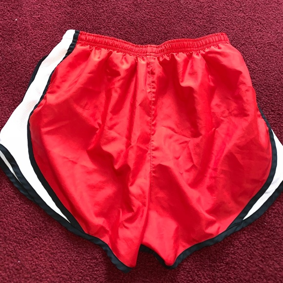 Nike Women’s Tempo Shorts - Red - Picture 3 of 3